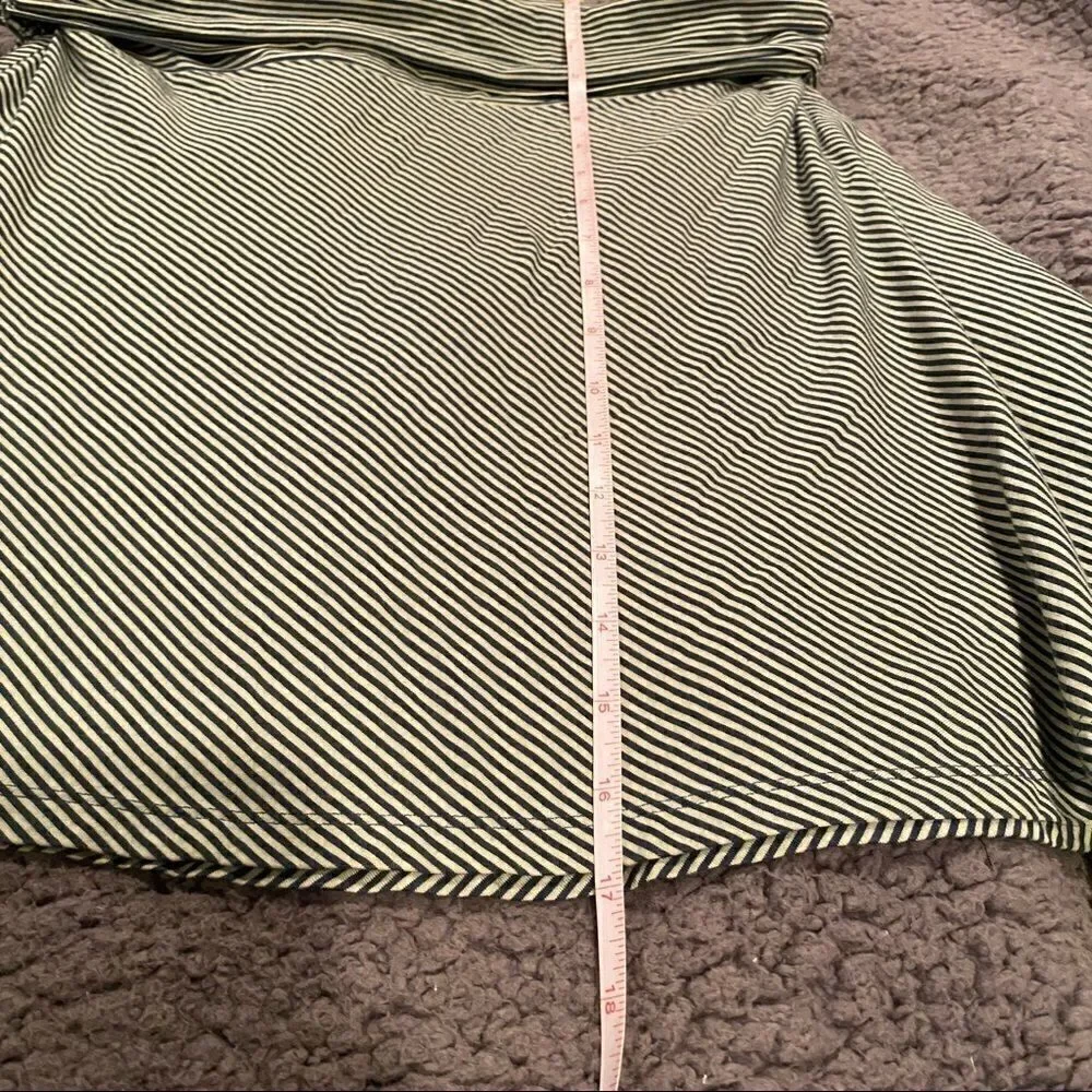 Patagonia Fold Over Skirt Size Small Striped